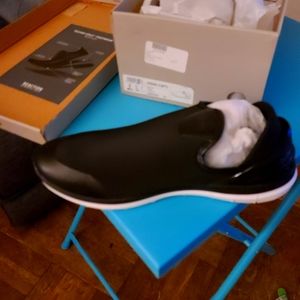Kenneth Cole Reaction slip on sneaker